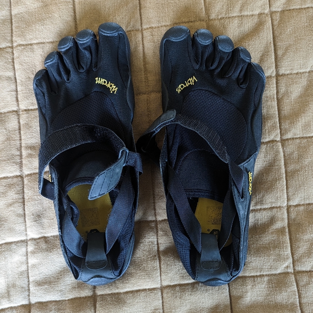 Vibram Men's Five Fingers, KSO EVO Crosstraining